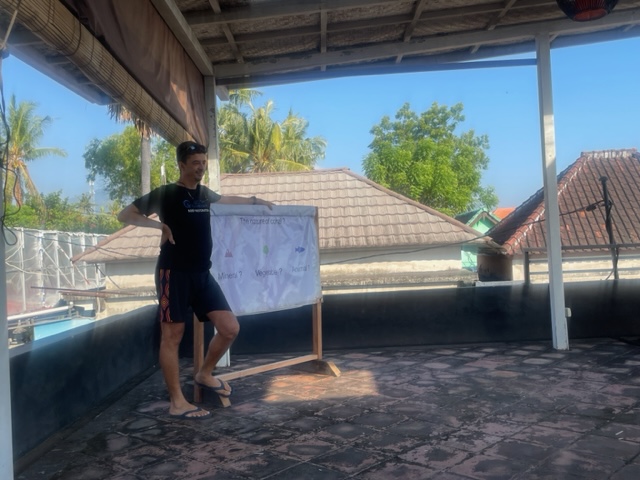 Snorkeling lesson on the beach